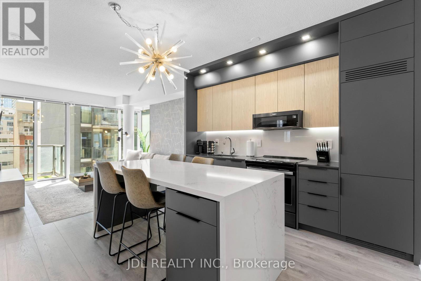 Photo of 435 Richmond Street