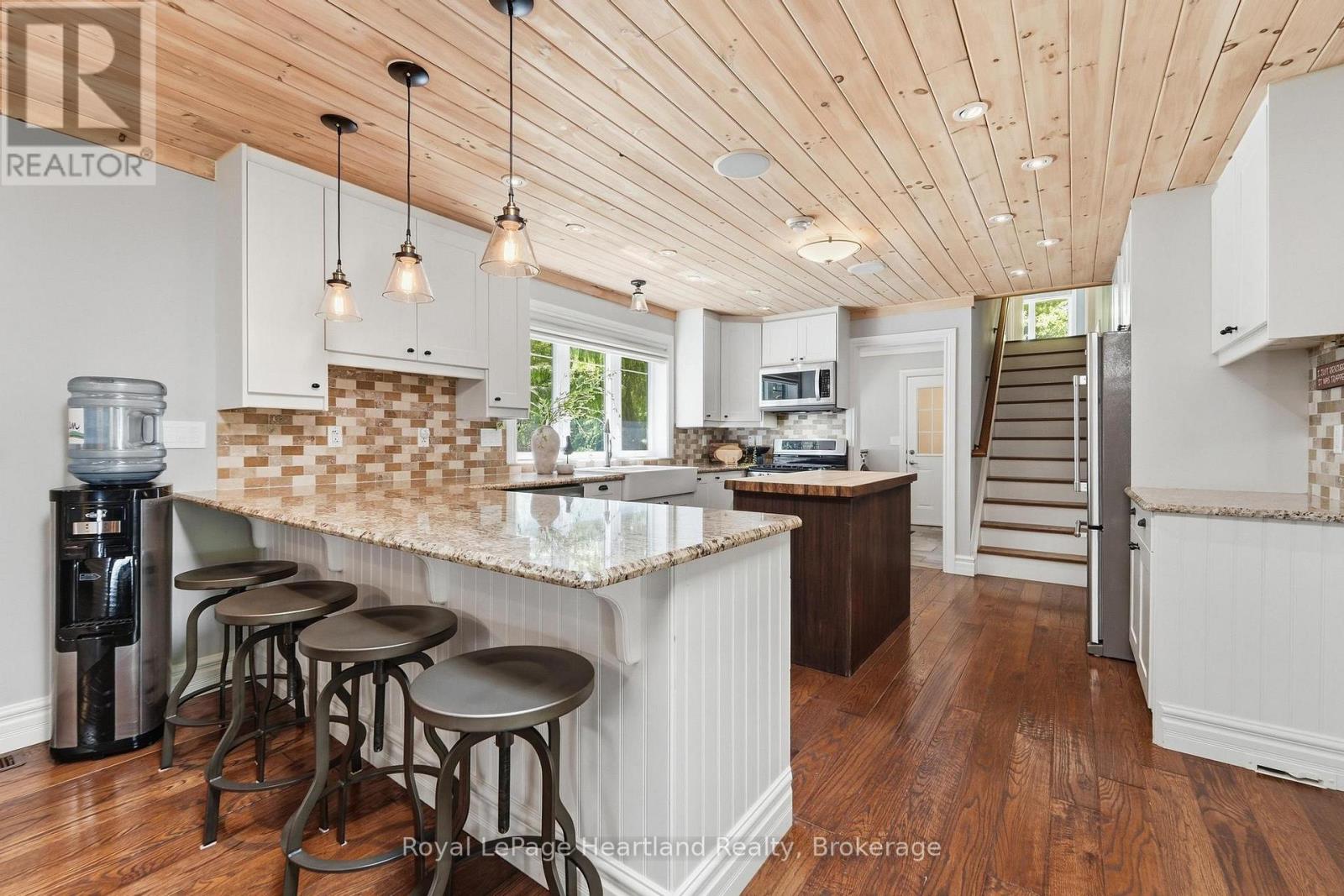 10308 BEACH O' PINES ROAD - Image 12