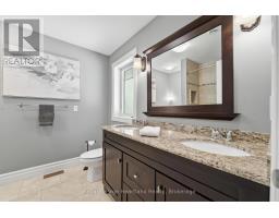 10308 Beach O' Pines Road, Lambton Shores, ON N0M1T0 Photo 21