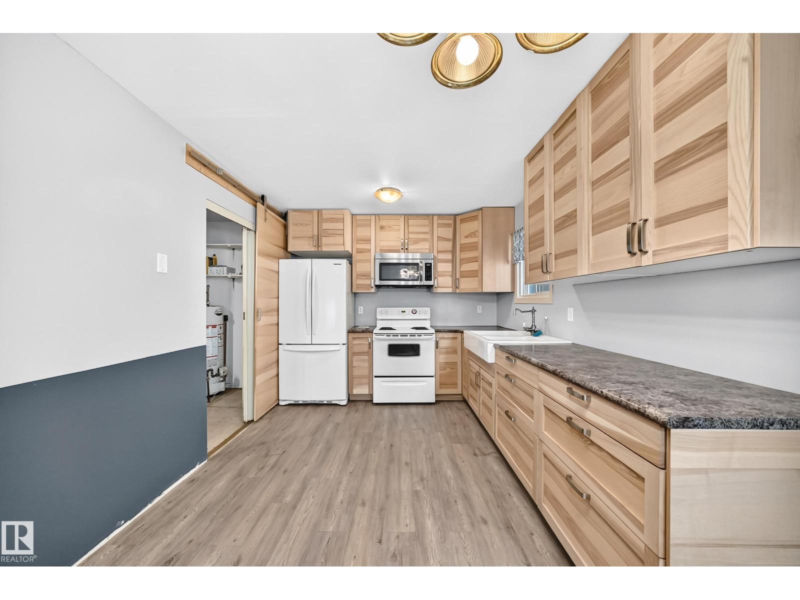 290 Lancaster TC NW - Image 7