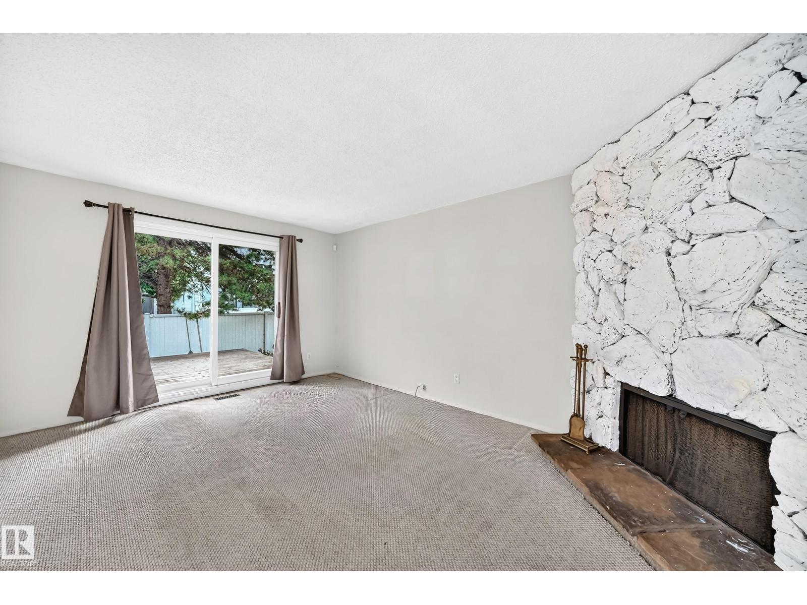 290 Lancaster TC NW - 12
