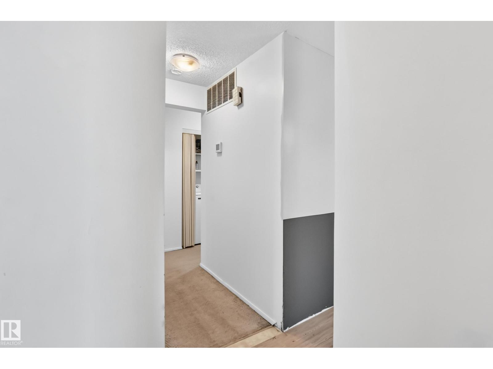 290 Lancaster TC NW - Image 6