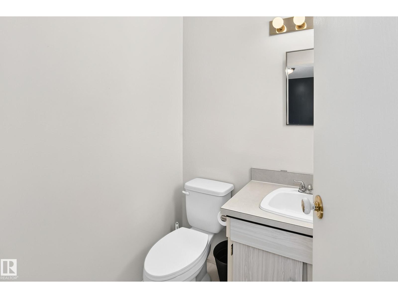 290 Lancaster TC NW - 23