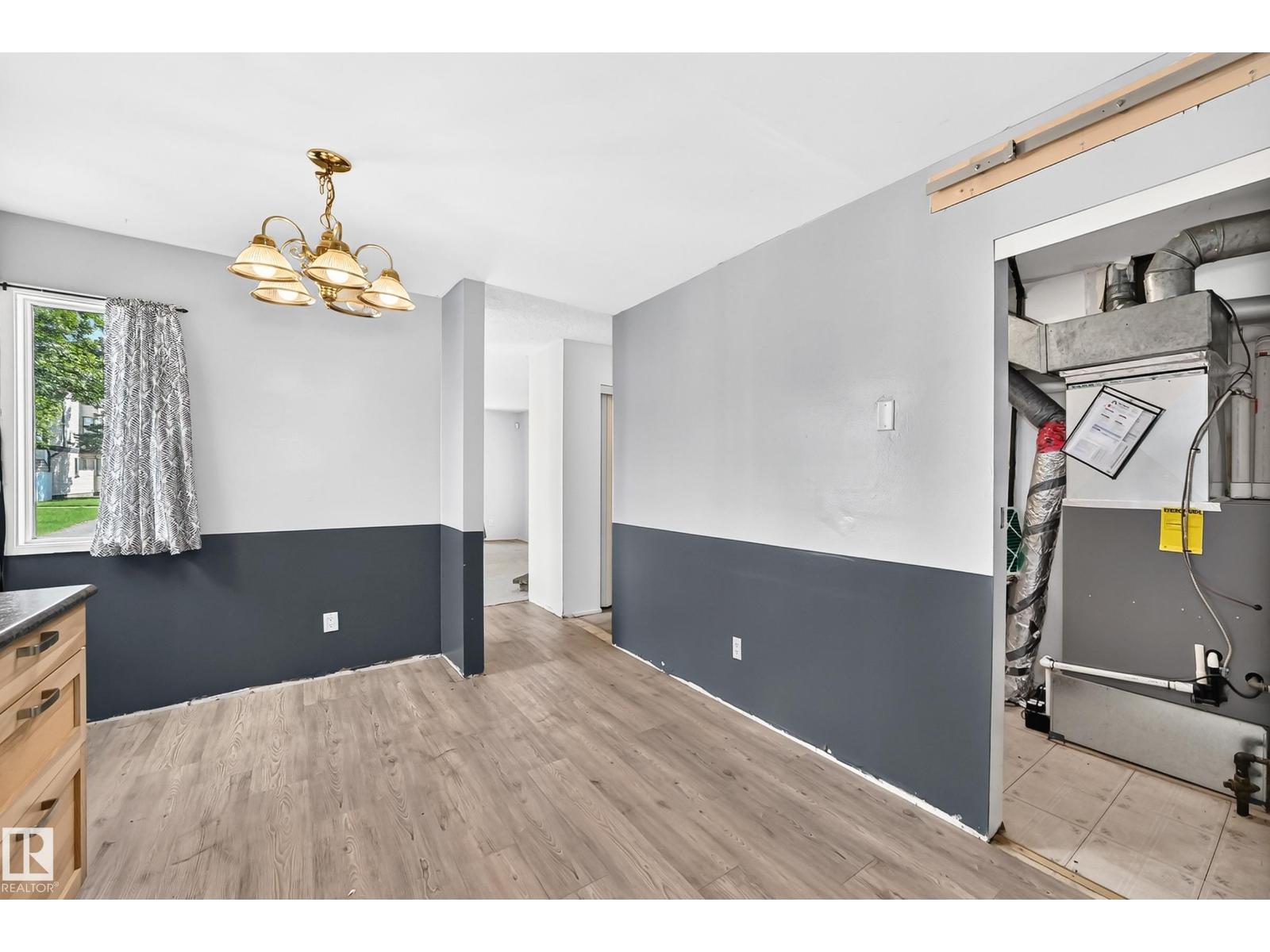 290 Lancaster TC NW - 9
