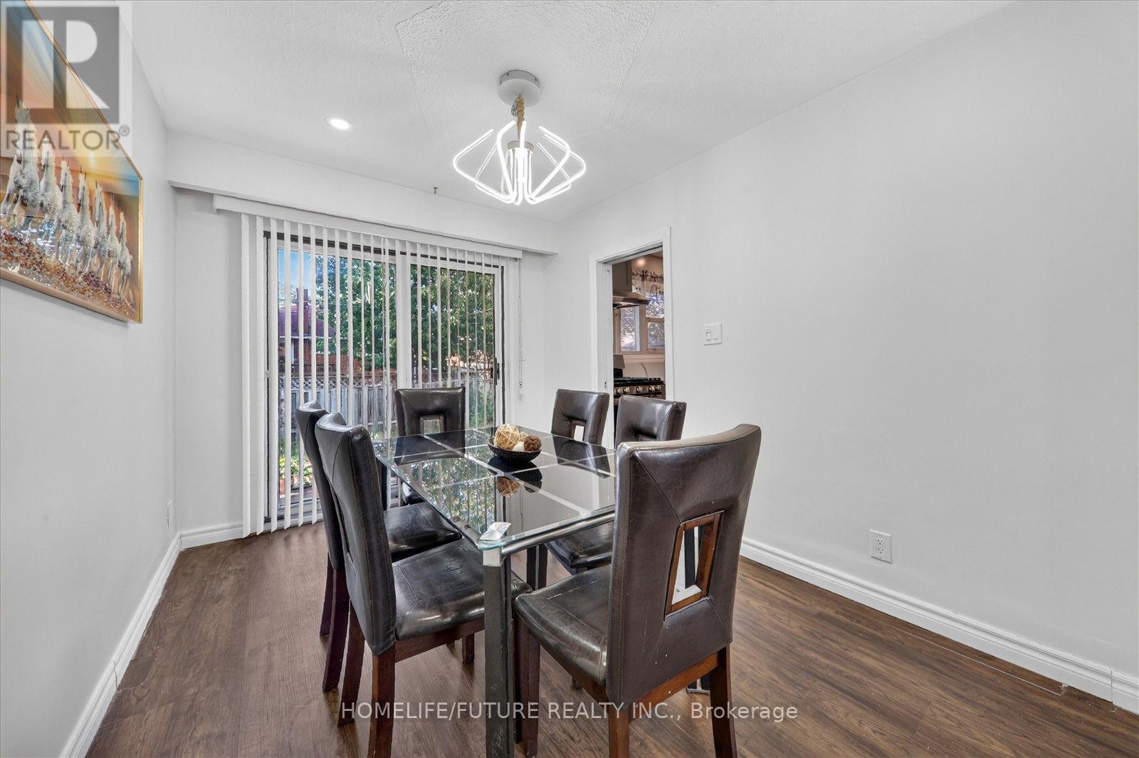 163 LABRADOR DRIVE - 7