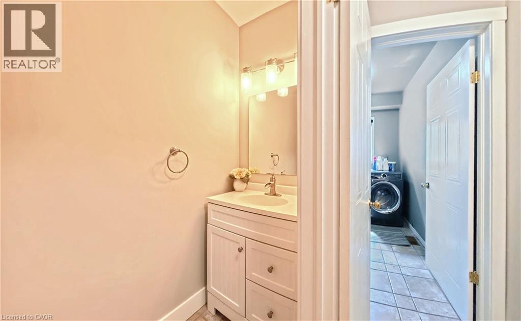 40 MCCORMICK Drive - Image 30