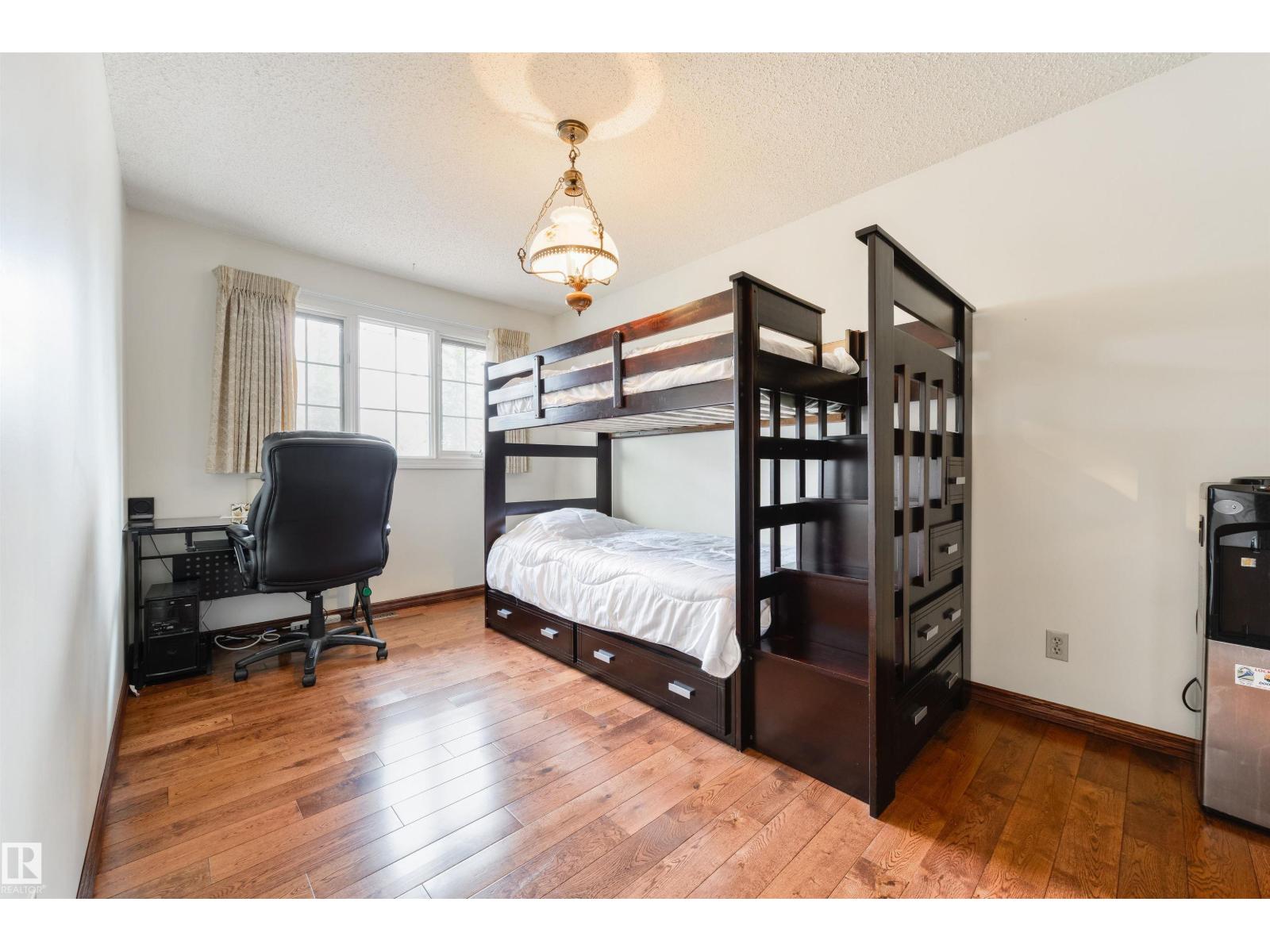 206 WOLF WILLOW CR NW - 32