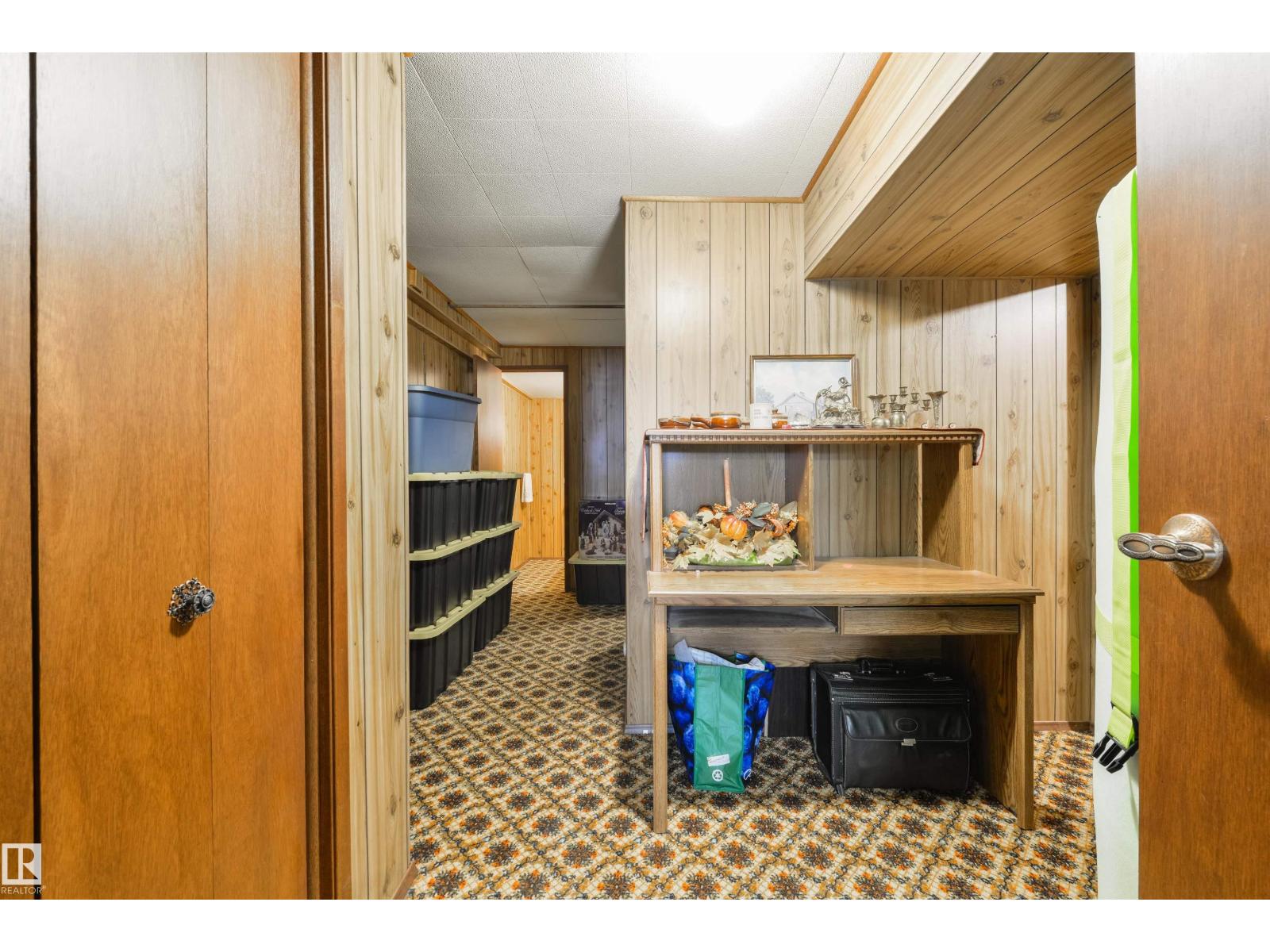 206 WOLF WILLOW CR NW - 49