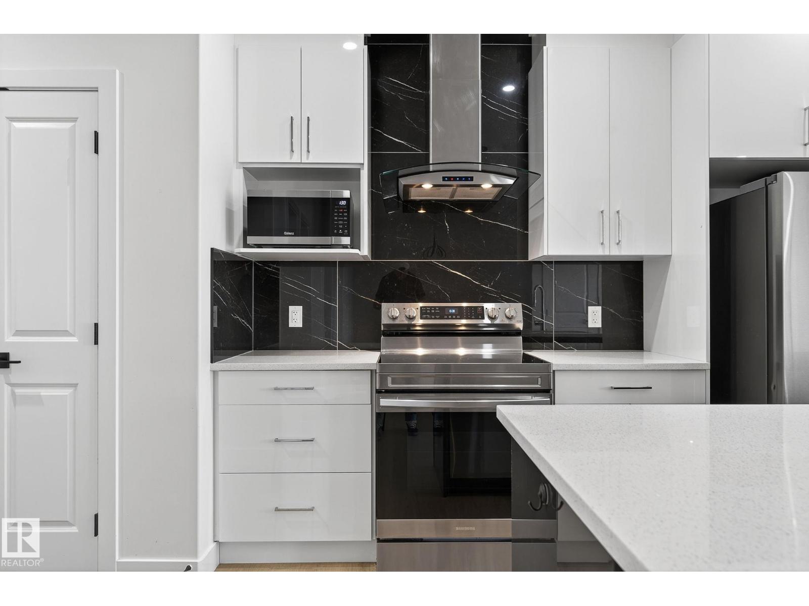 4603 36 ST - Image 10