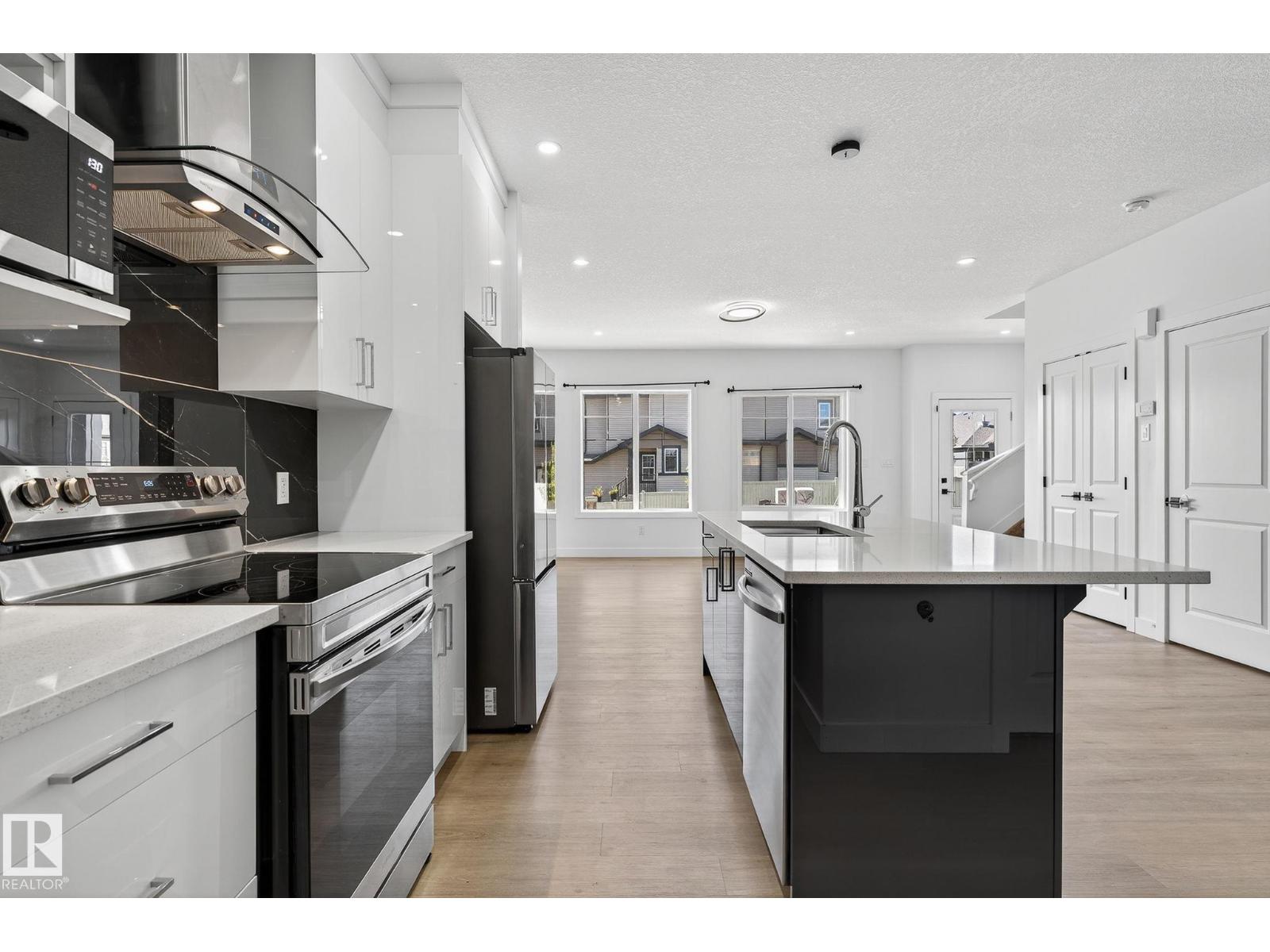 4603 36 ST - Image 12
