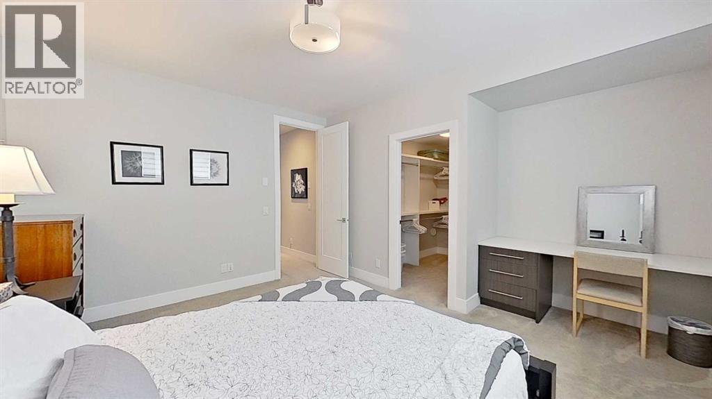 1820 37 Avenue SW - Image 33