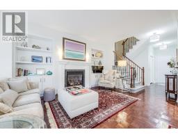 Kitchen - 69 Louisbourg Way, Markham, ON L6E2A2 Photo 9