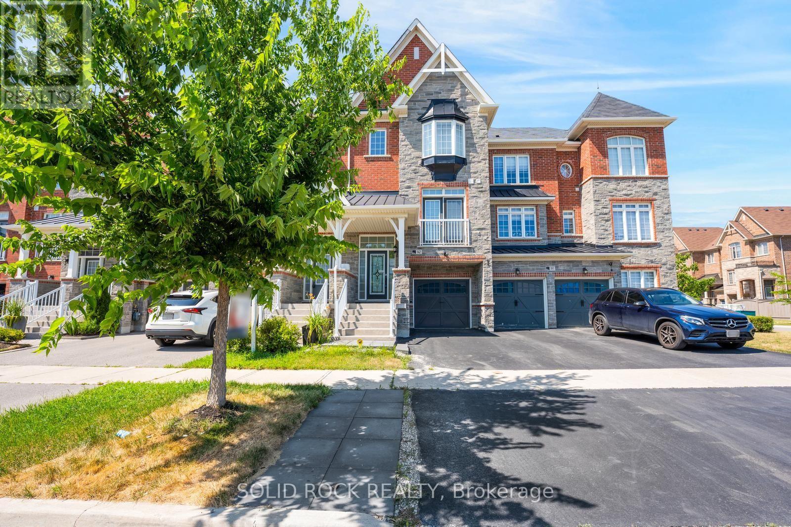 Listing photo of 142 FAROOQ BOULEVARD S
