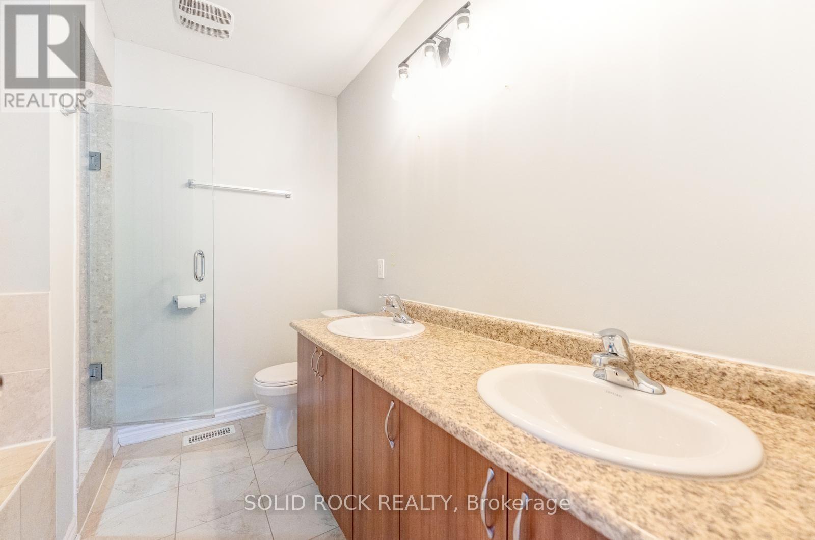 142 FAROOQ BOULEVARD S - 26
