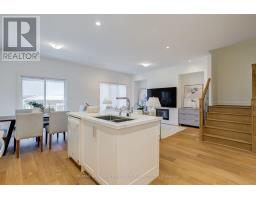 5 Harry Thornton Lane, Uxbridge, ON L9P0E9 Photo 10