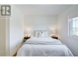 5 Harry Thornton Lane, Uxbridge, ON L9P0E9 Photo 17