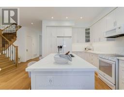 5 Harry Thornton Lane, Uxbridge, ON L9P0E9 Photo 8