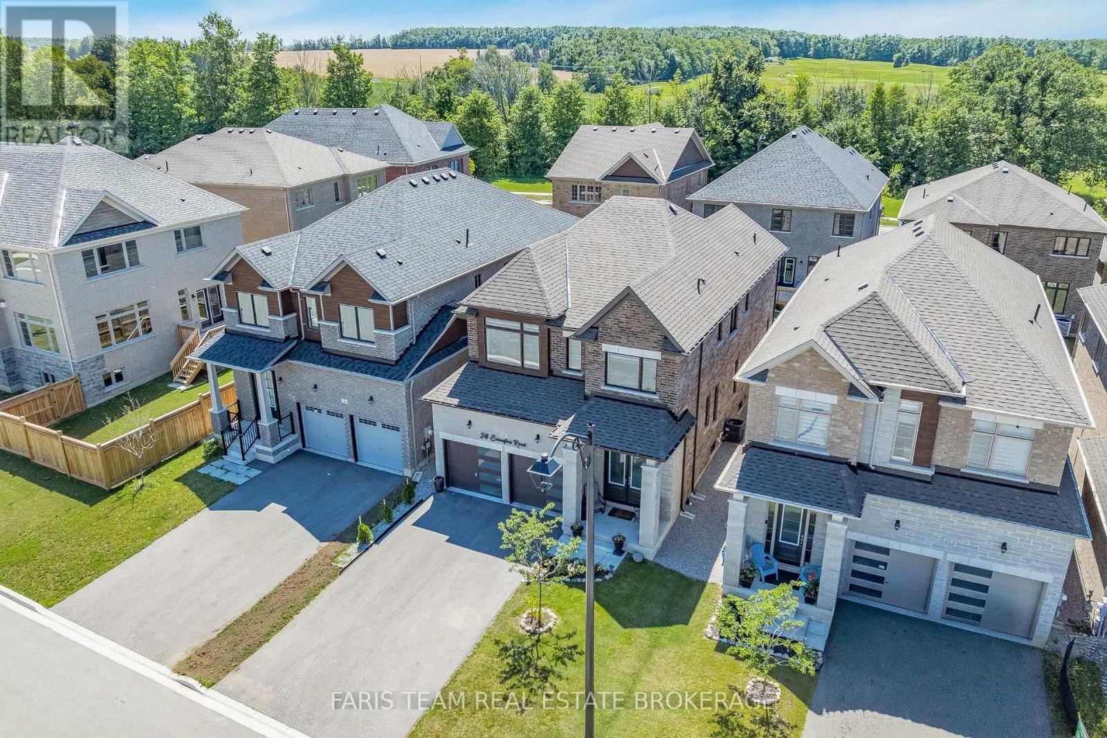 24 SASSAFRAS ROAD, Springwater (Midhurst) — photo 2