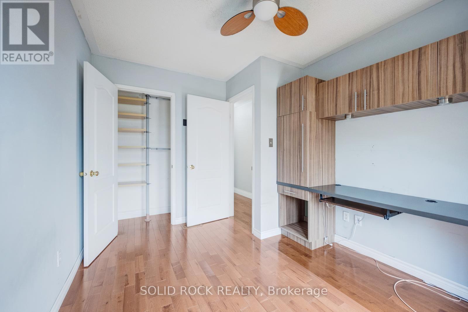 41 TRUMPET VALLEY BOULEVARD - 33