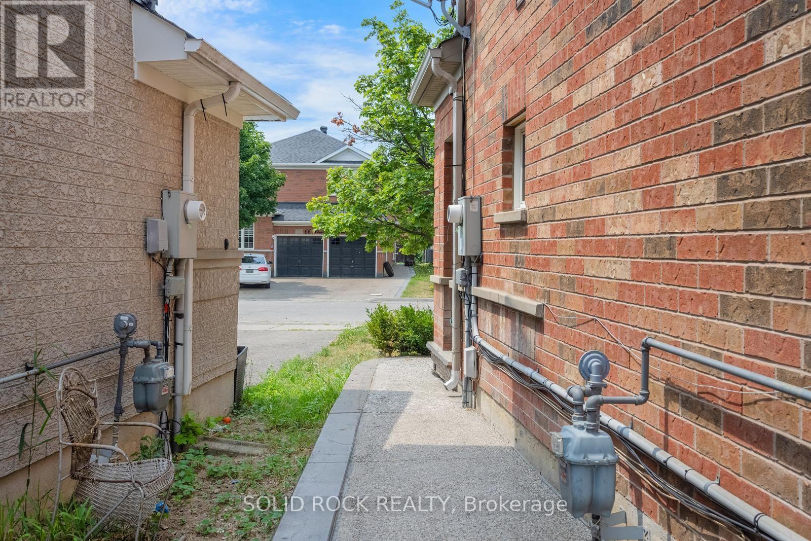 41 TRUMPET VALLEY BOULEVARD - 37