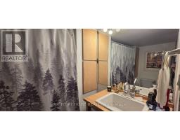 179 Gilmour Avenue, Toronto, ON M6P3B2 Photo 11