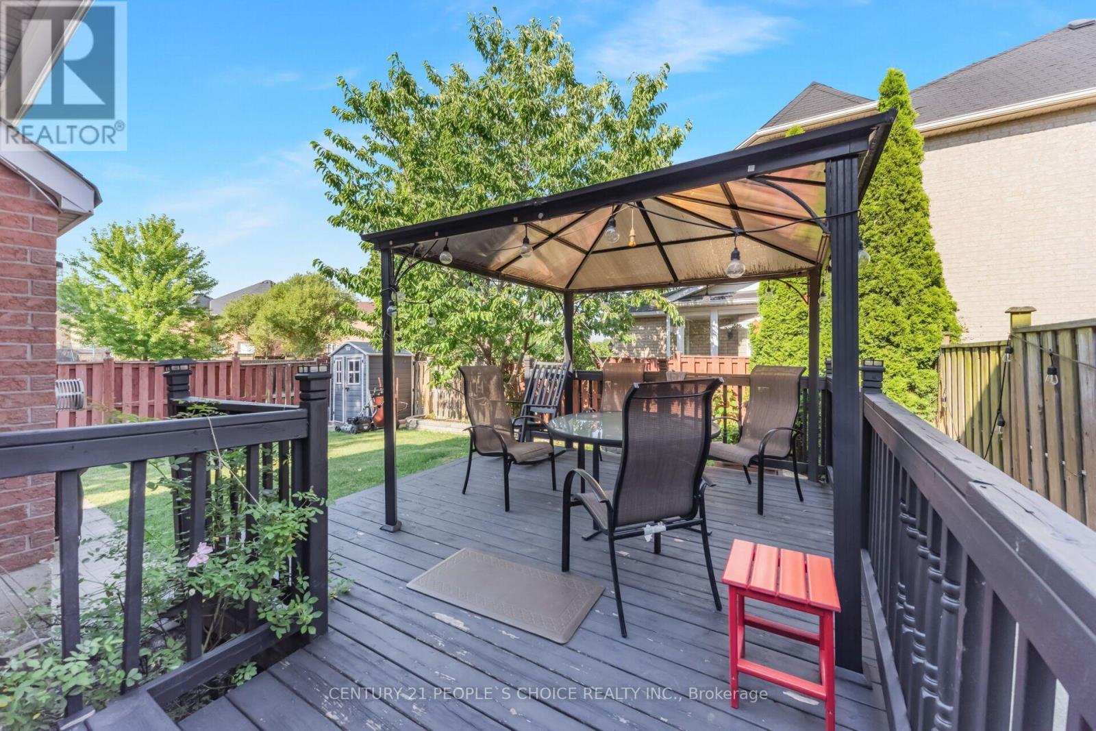 7448 VILLAGE WALK - 42