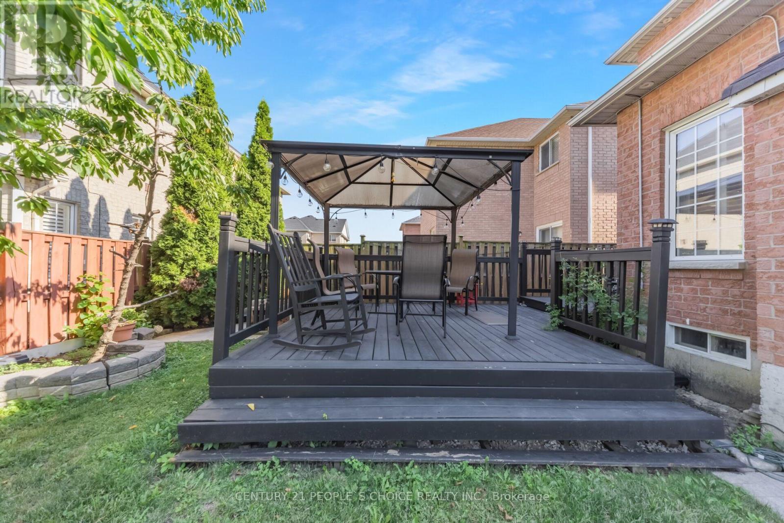 7448 VILLAGE WALK - 44