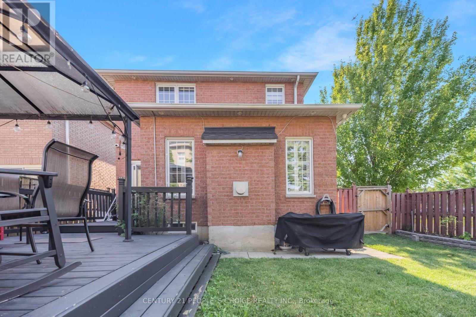7448 VILLAGE WALK - 50