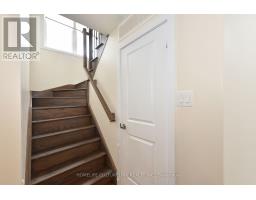 89 - 100 Parrotta Drive, Toronto, ON M9M0B5 Photo 13