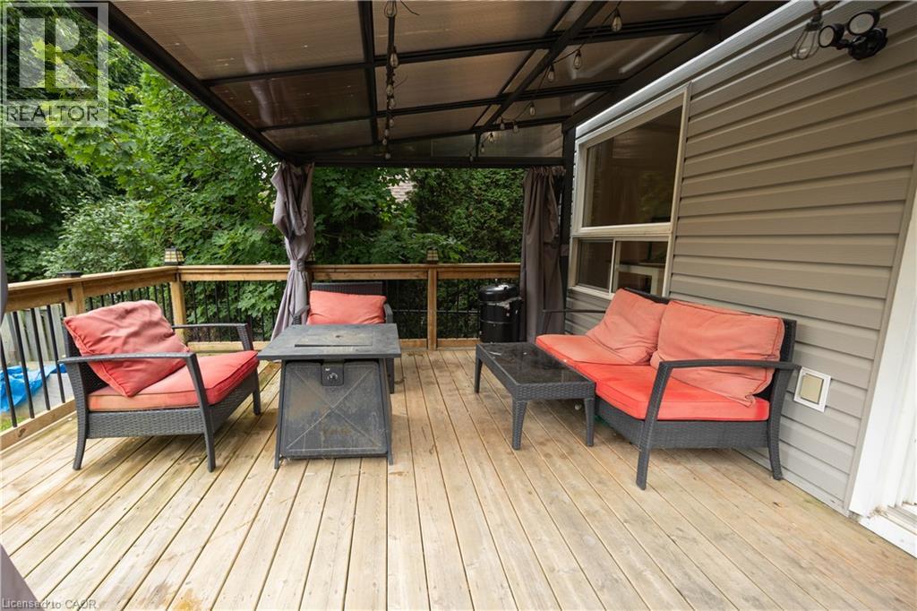 3-bedroom home for sale at 10 EVERGREEN Court, Brantford ON · photo 28 of 32