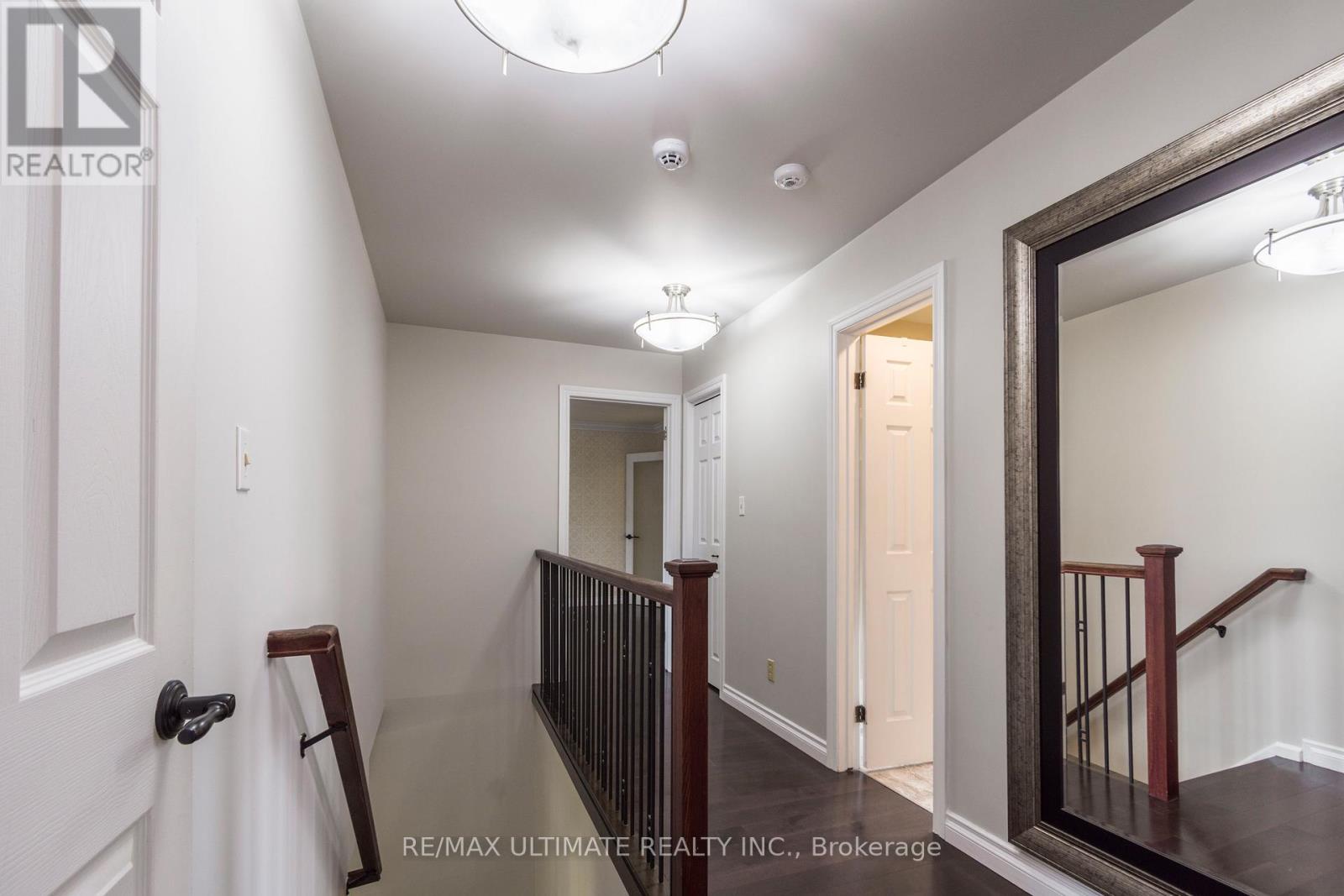 34 BRIARWOOD CRES CRESCENT - 20