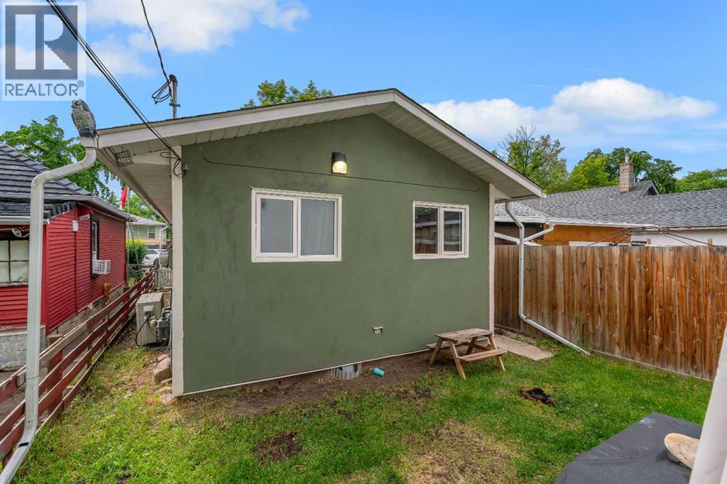 6224 18A Street SE - 21