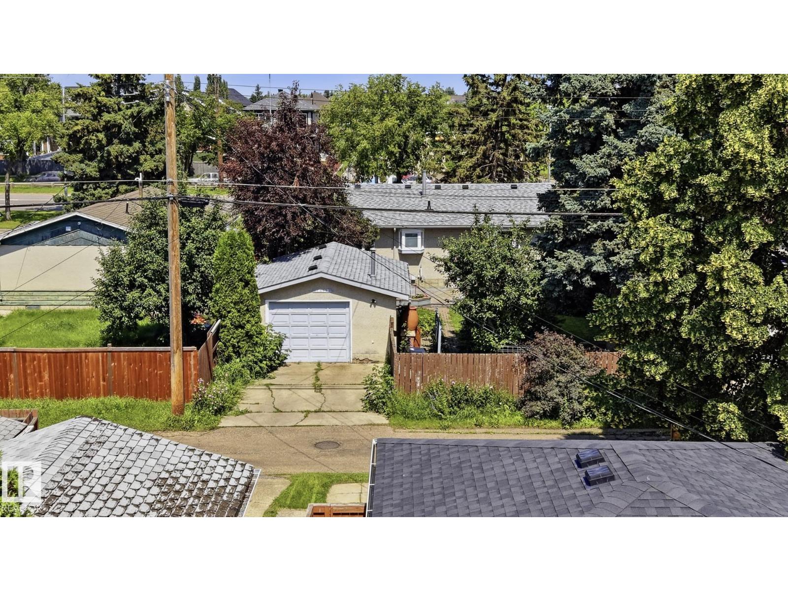 10527 137 AV NW - Image 25