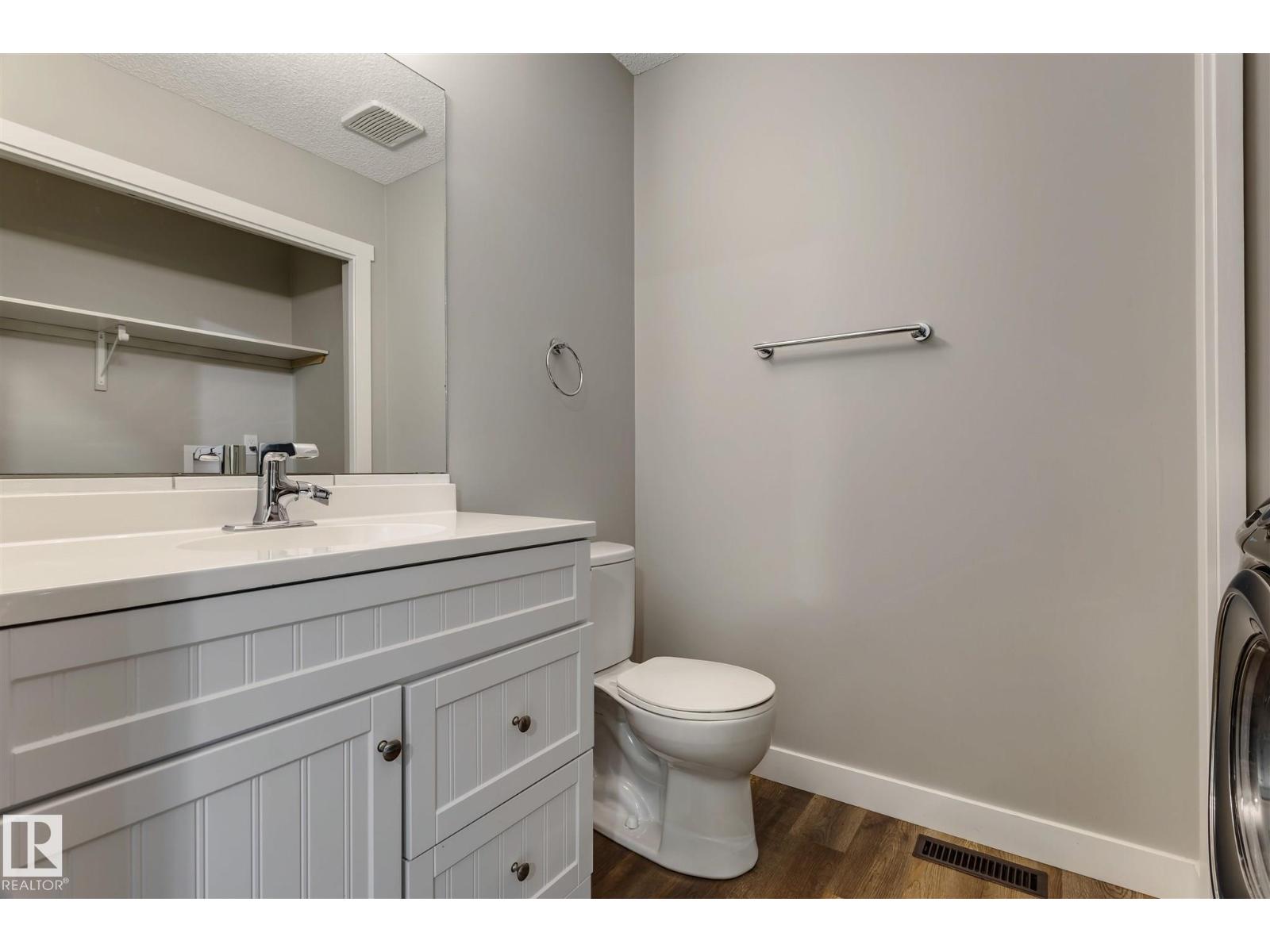 15819 69 ST NW - 14