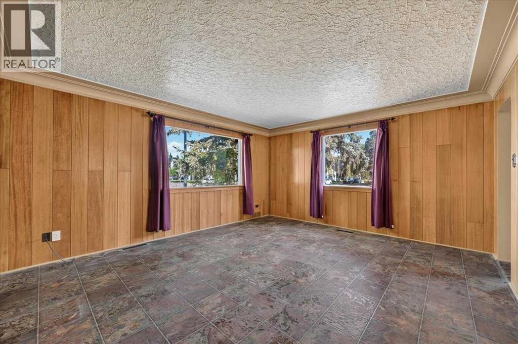 1739 19 Avenue NW - Image 5