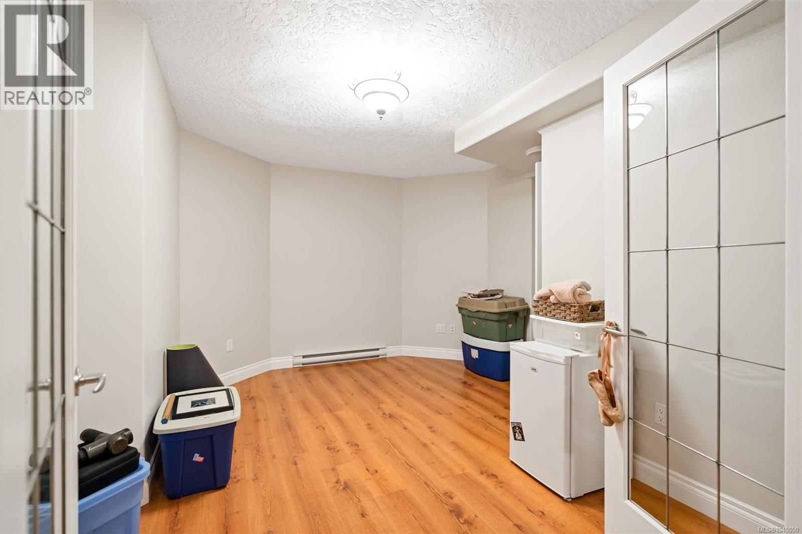 #108 1645 Narissa Rd - Image 30