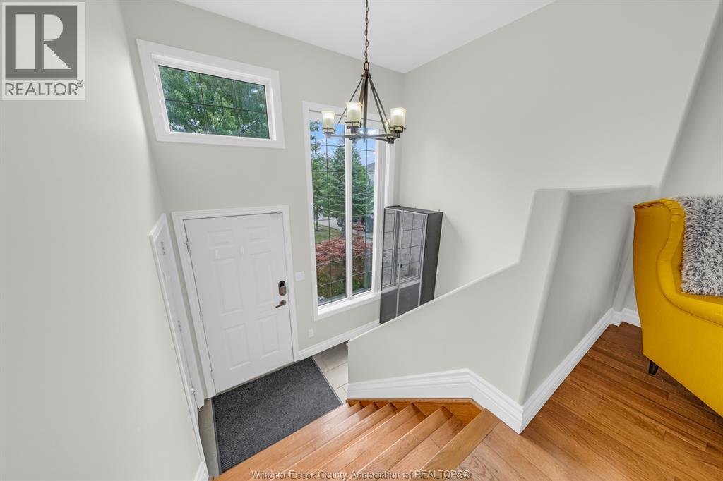 1039 SILVERDALE - 6