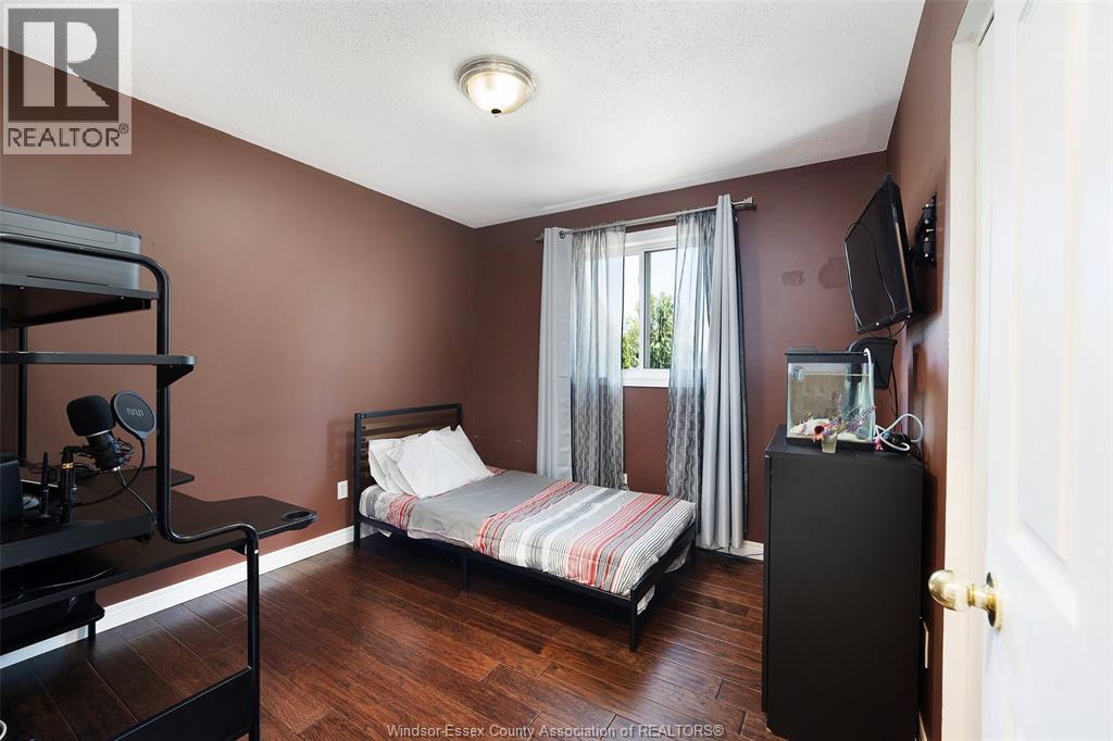 4332 MONTEREY COURT - 21
