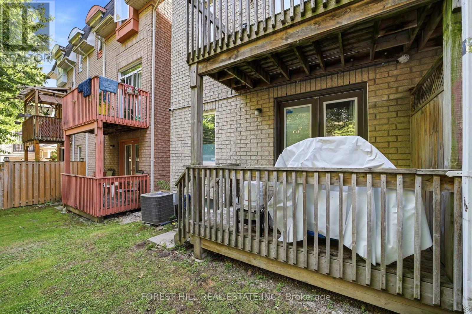 12 LAMBRINOS LANE - 36