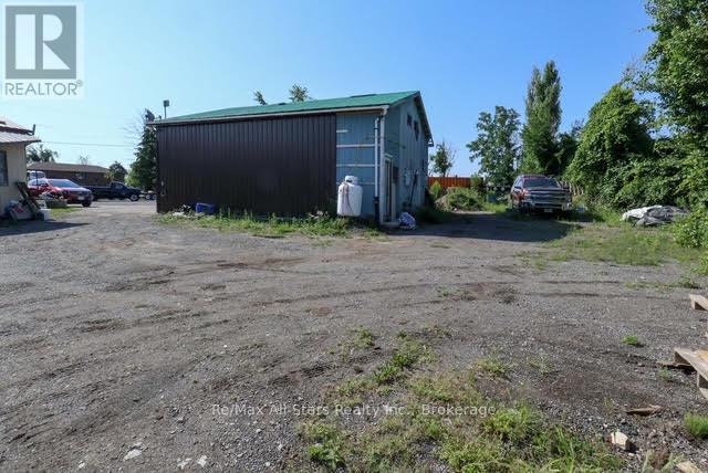 4175 HIGHWAY 35 N - 5
