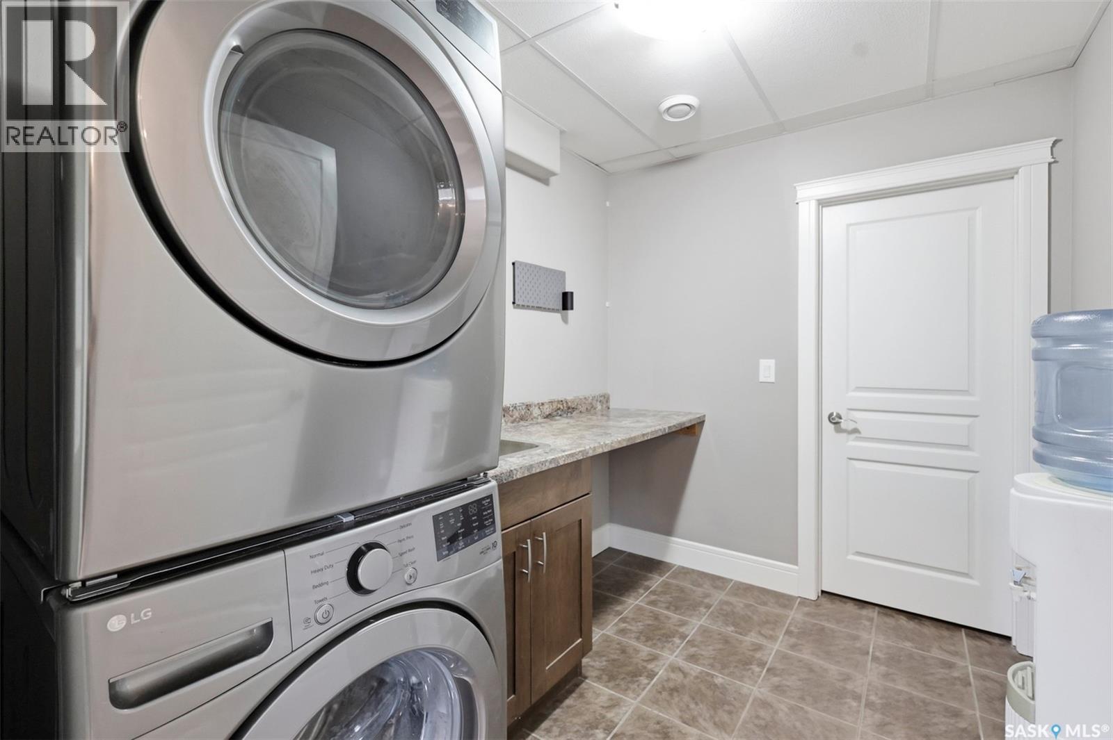 420 Hogan WAY - Image 32