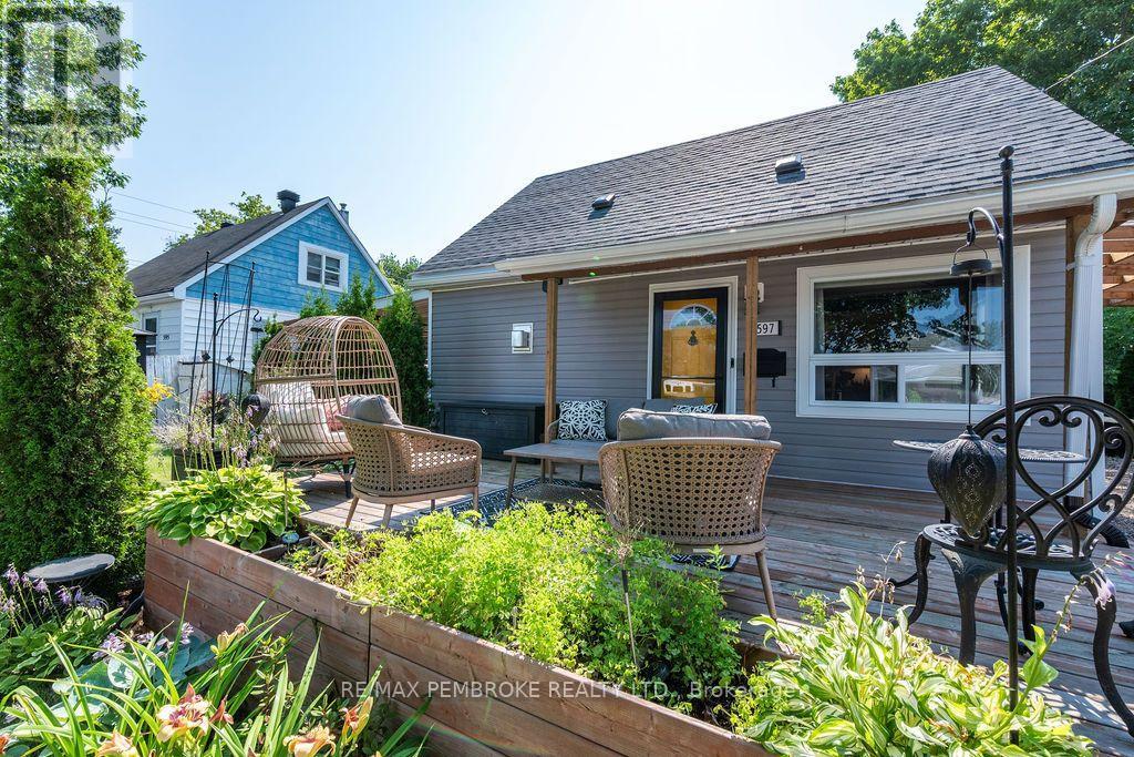 597 ALMIRA STREET S - 4
