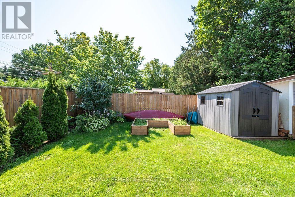 597 ALMIRA STREET S - Image 42