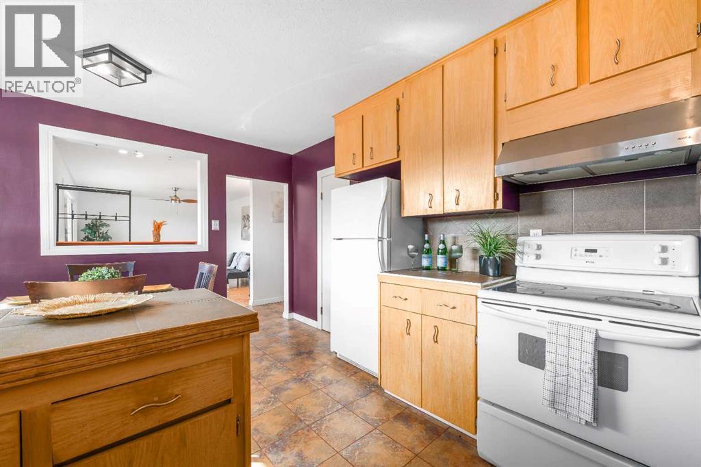 1002 13 Street NE - 12