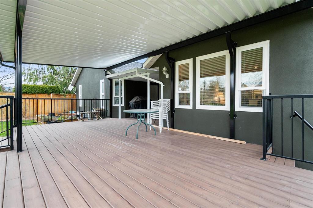 6792 HENRY STREET, Sardis South, Chilliwack