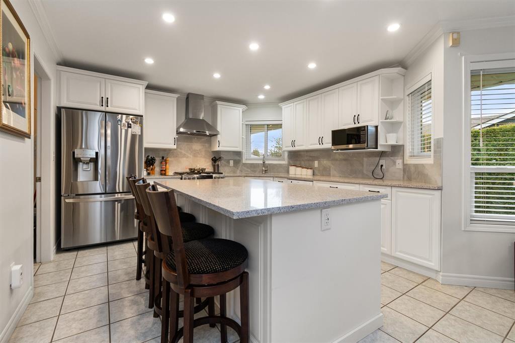 6792 HENRY STREET, Sardis South, Chilliwack