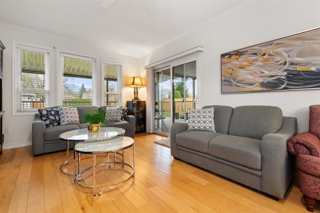 6792 HENRY STREET, Sardis South, Chilliwack