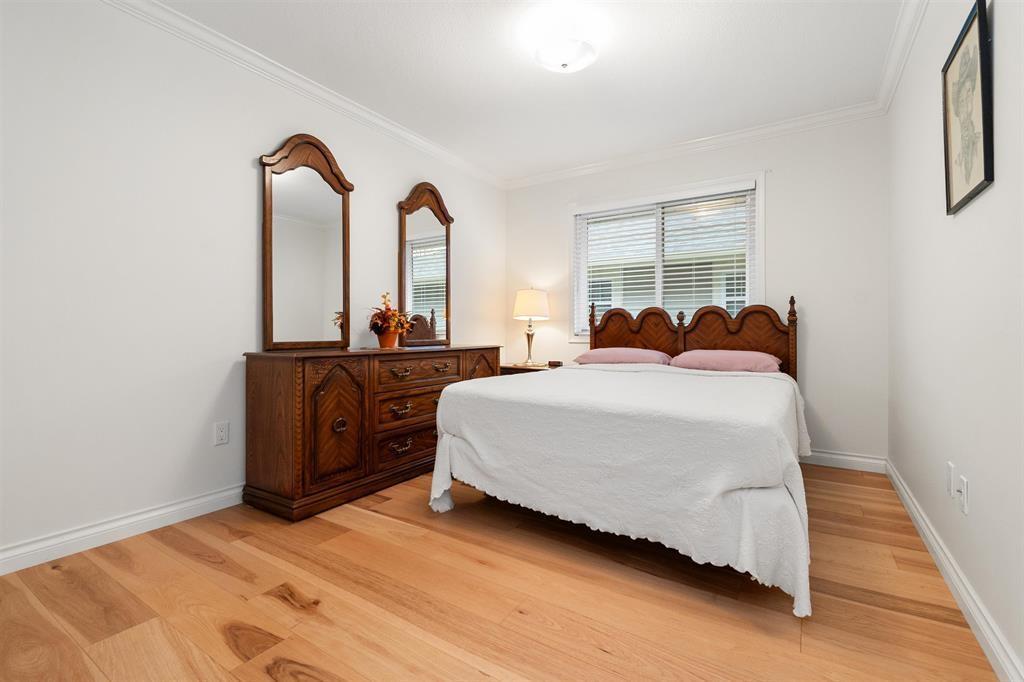 6792 HENRY STREET, Sardis South, Chilliwack