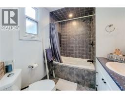58 East 22nd Street, Hamilton, ON L8V2V3 Photo 35