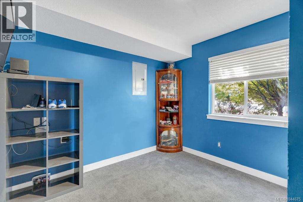 1217 McKinley Rd - 37